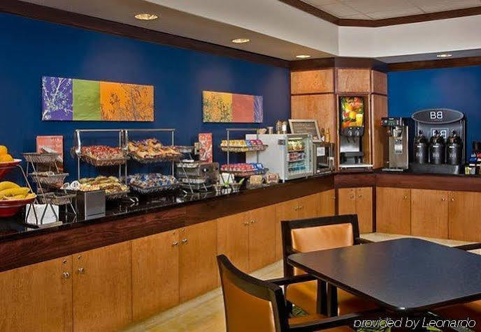 Fairfield Inn & Suites Kodak Zewnętrze zdjęcie