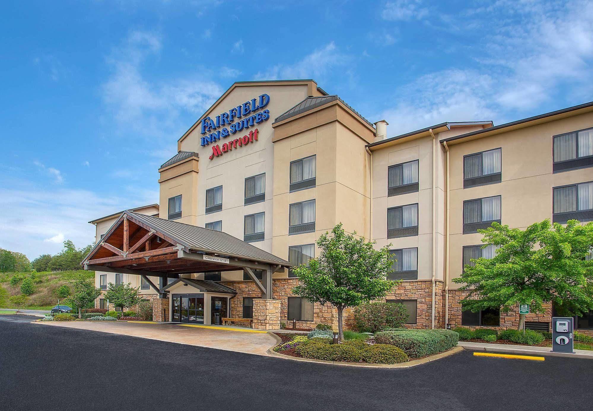 Fairfield Inn & Suites Kodak Zewnętrze zdjęcie